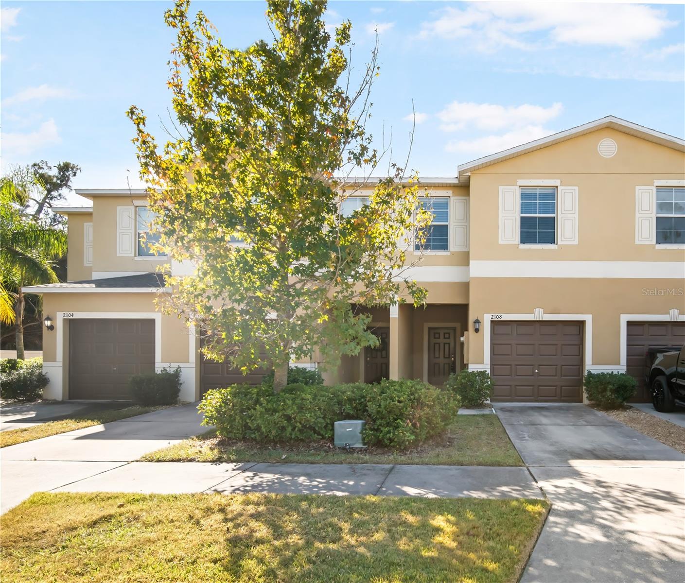 HAWKS POINT PH N TWNHMS - Residential Lease