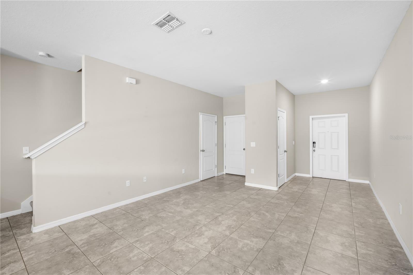 HAWKS POINT PH N TWNHMS - Residential Lease