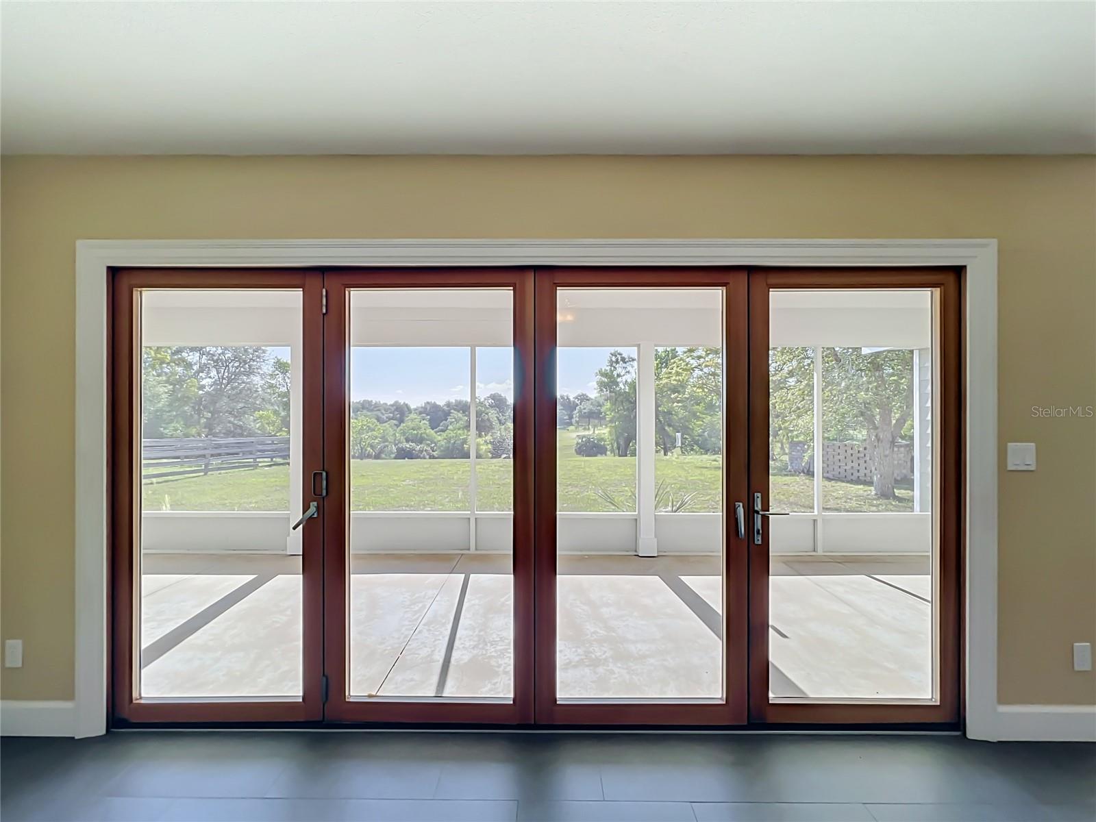 HILLS MOUNT DORA - Residential