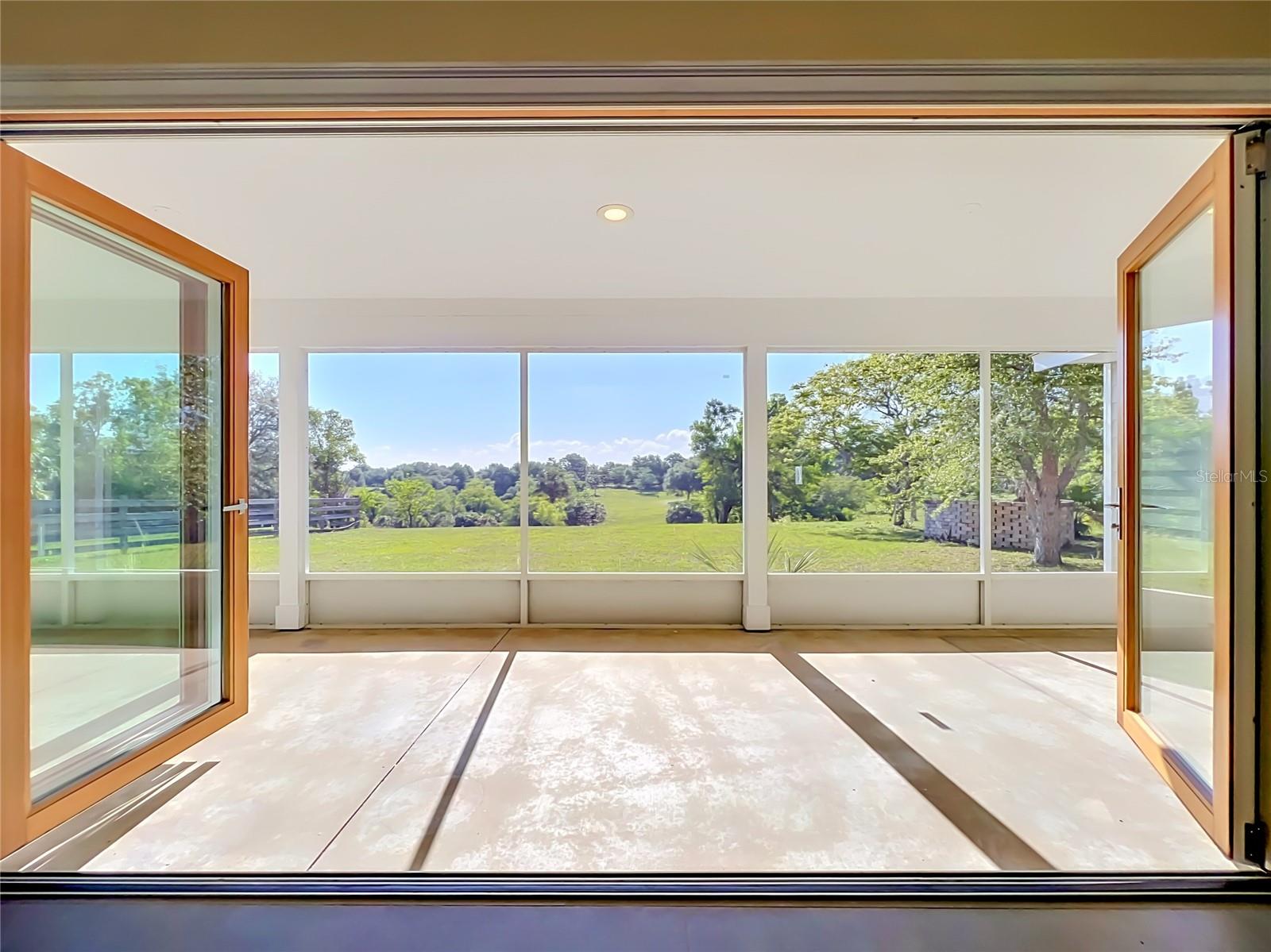 HILLS MOUNT DORA - Residential