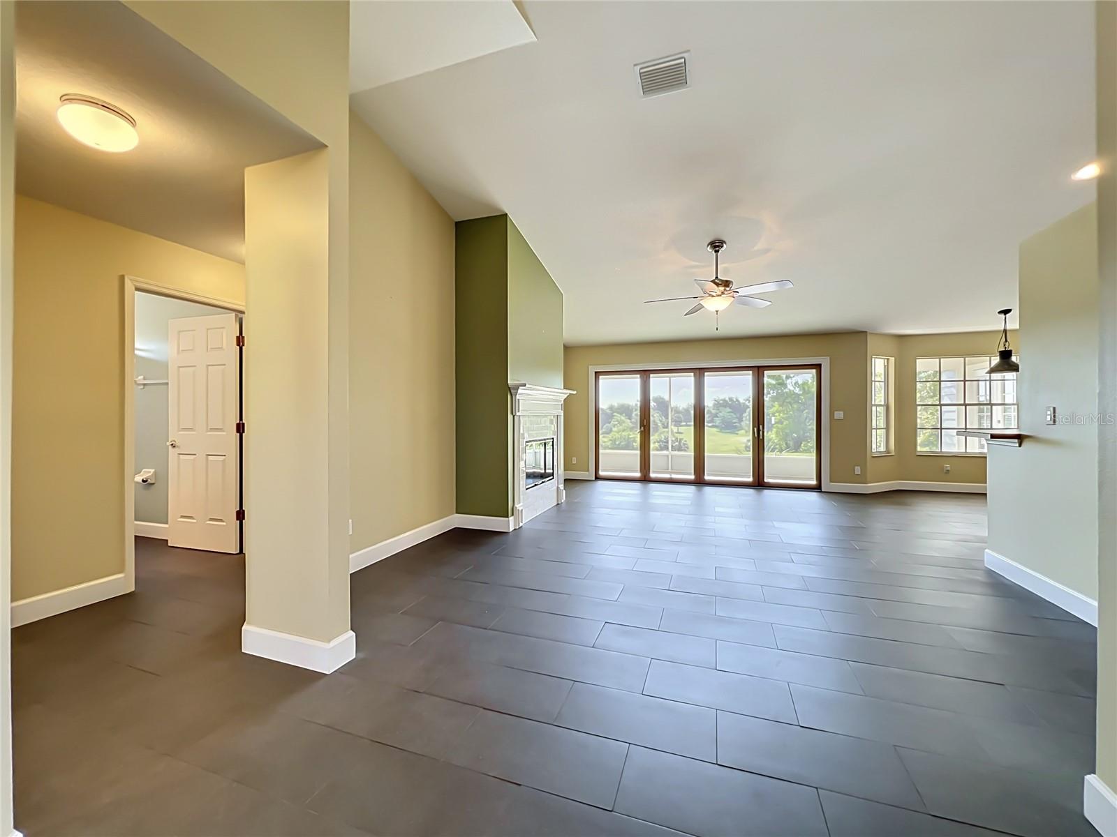 HILLS MOUNT DORA - Residential