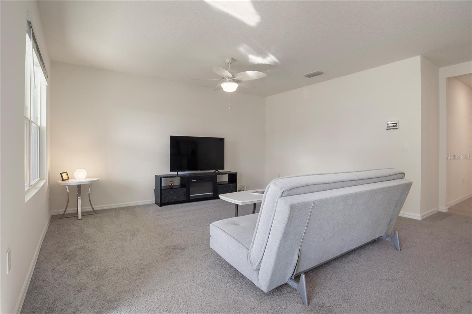 DEER RUN AT CROSSWINDS - Residential