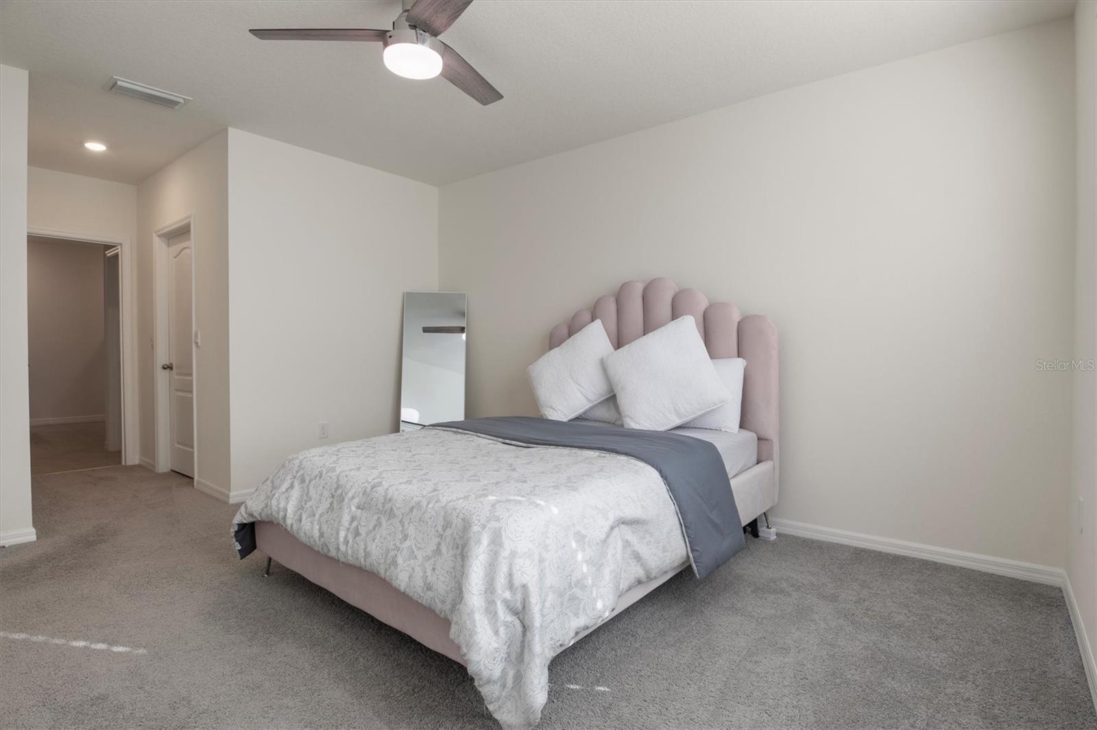 DEER RUN AT CROSSWINDS - Residential