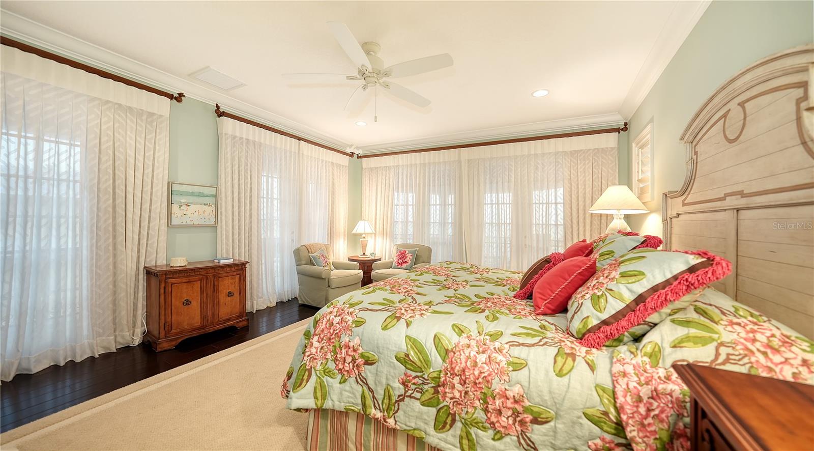 LONGBOAT KEY - Residential