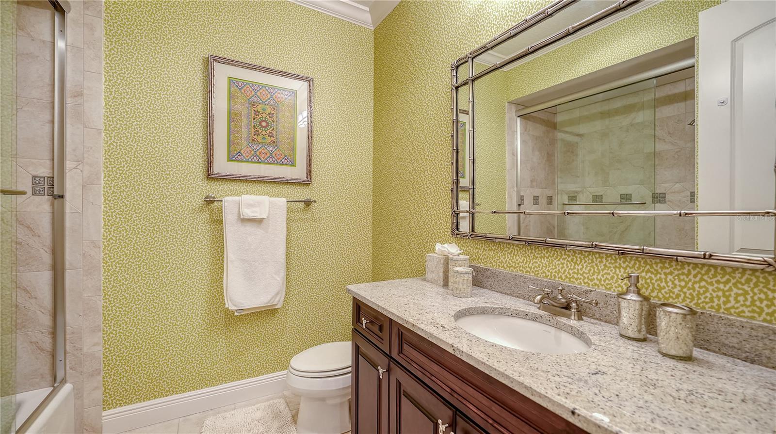 LONGBOAT KEY - Residential