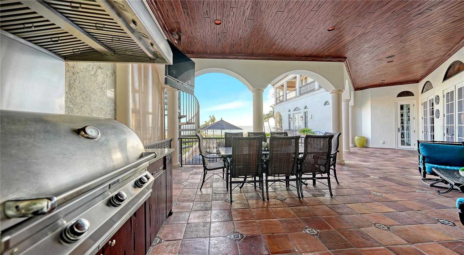 LONGBOAT KEY - Residential