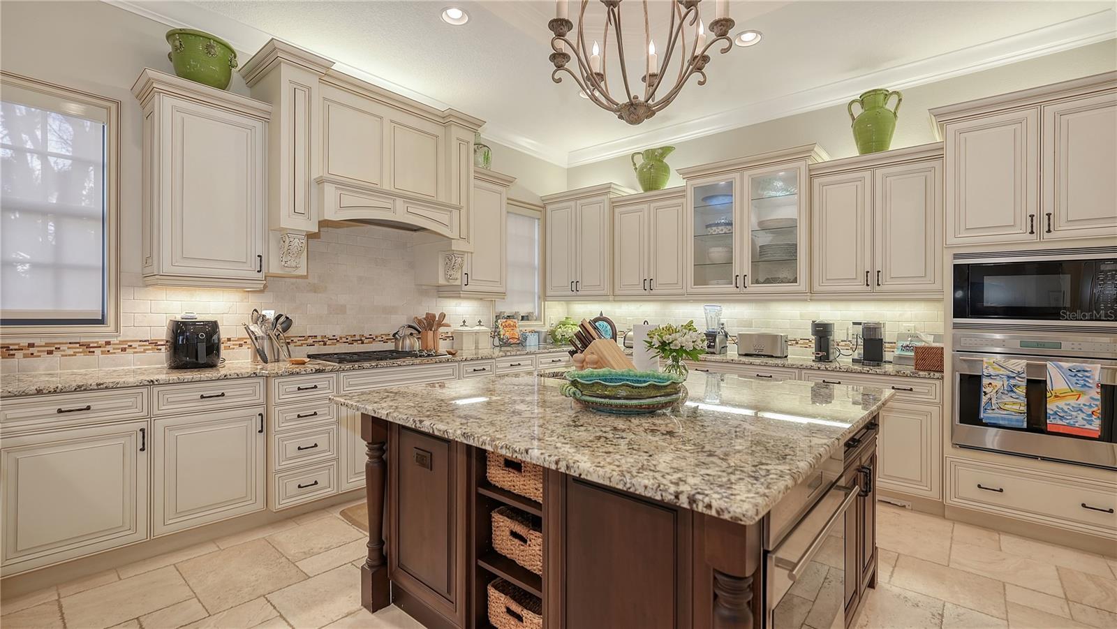 LONGBOAT KEY - Residential