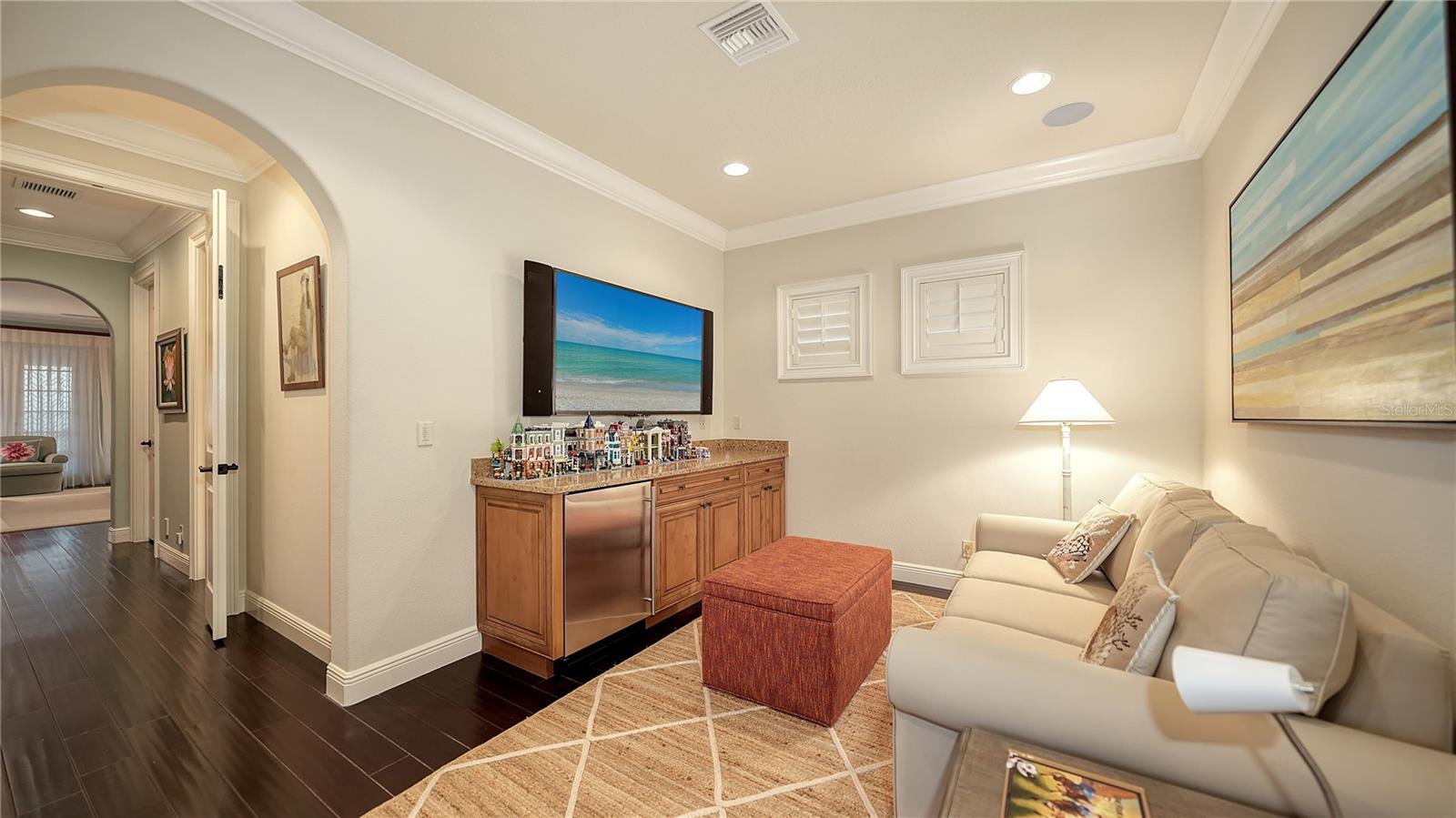 LONGBOAT KEY - Residential