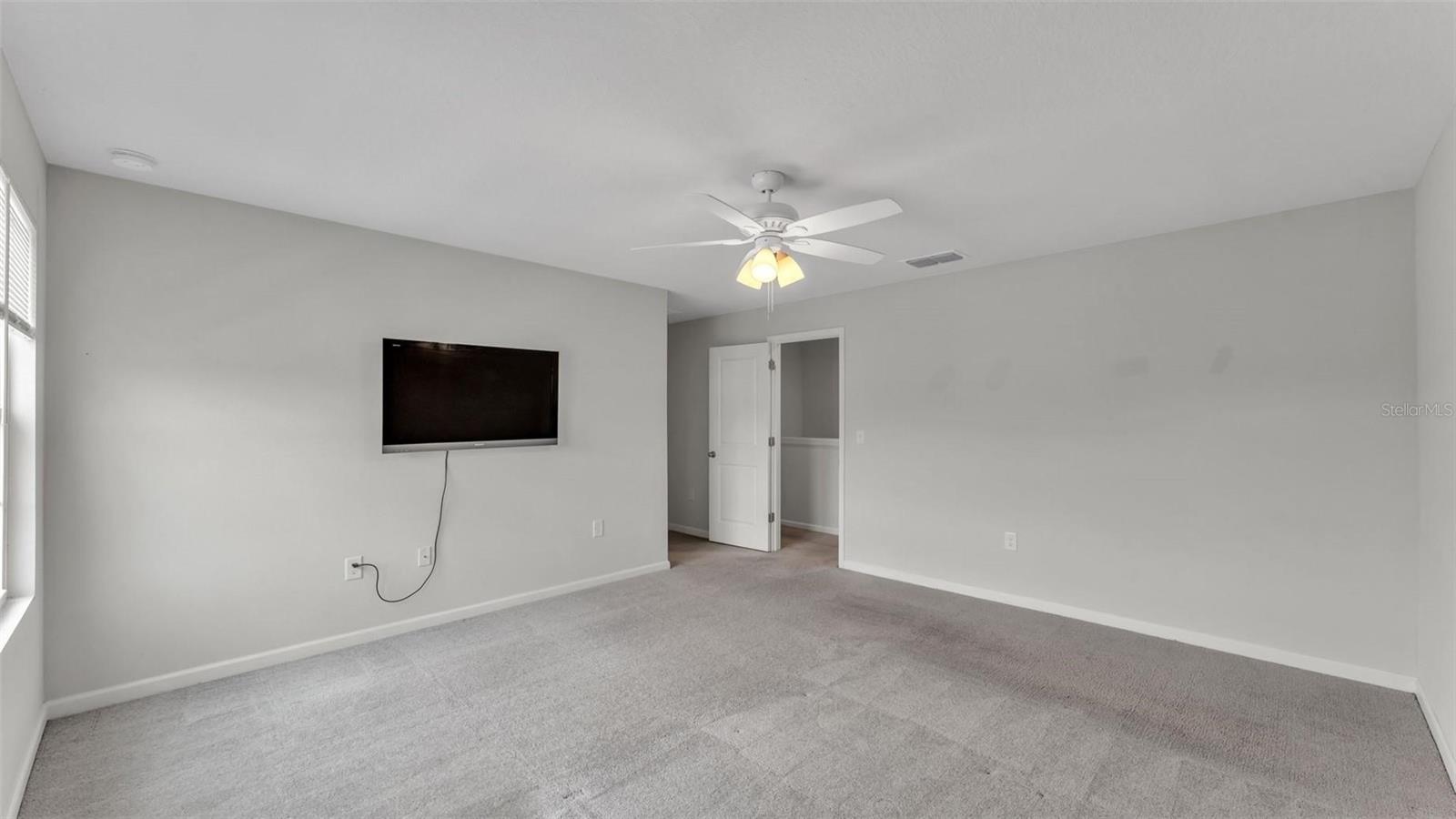 LAKES/LUCERNE PARK PH 6 - Residential Lease