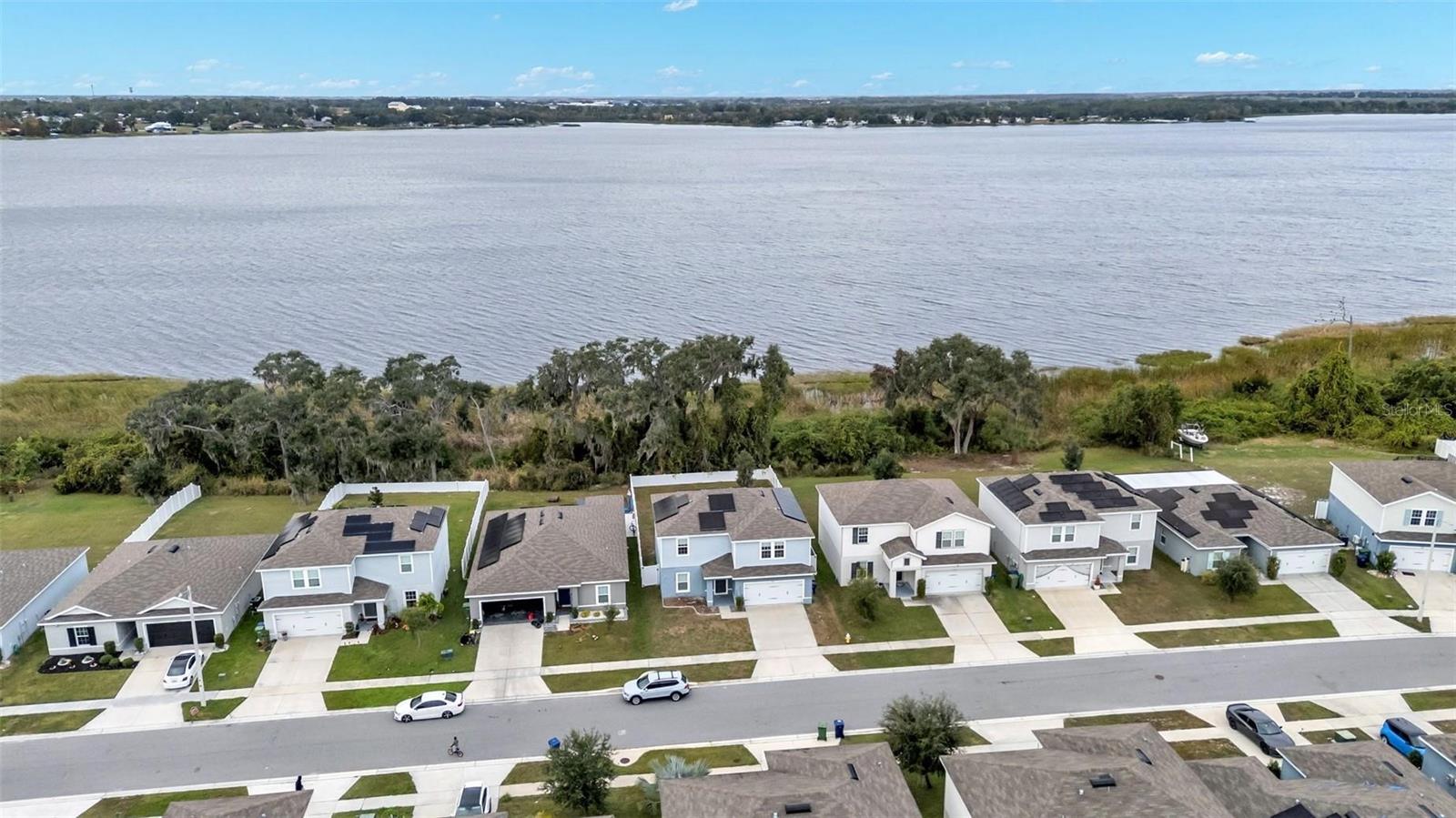 LAKES/LUCERNE PARK PH 6 - Residential Lease