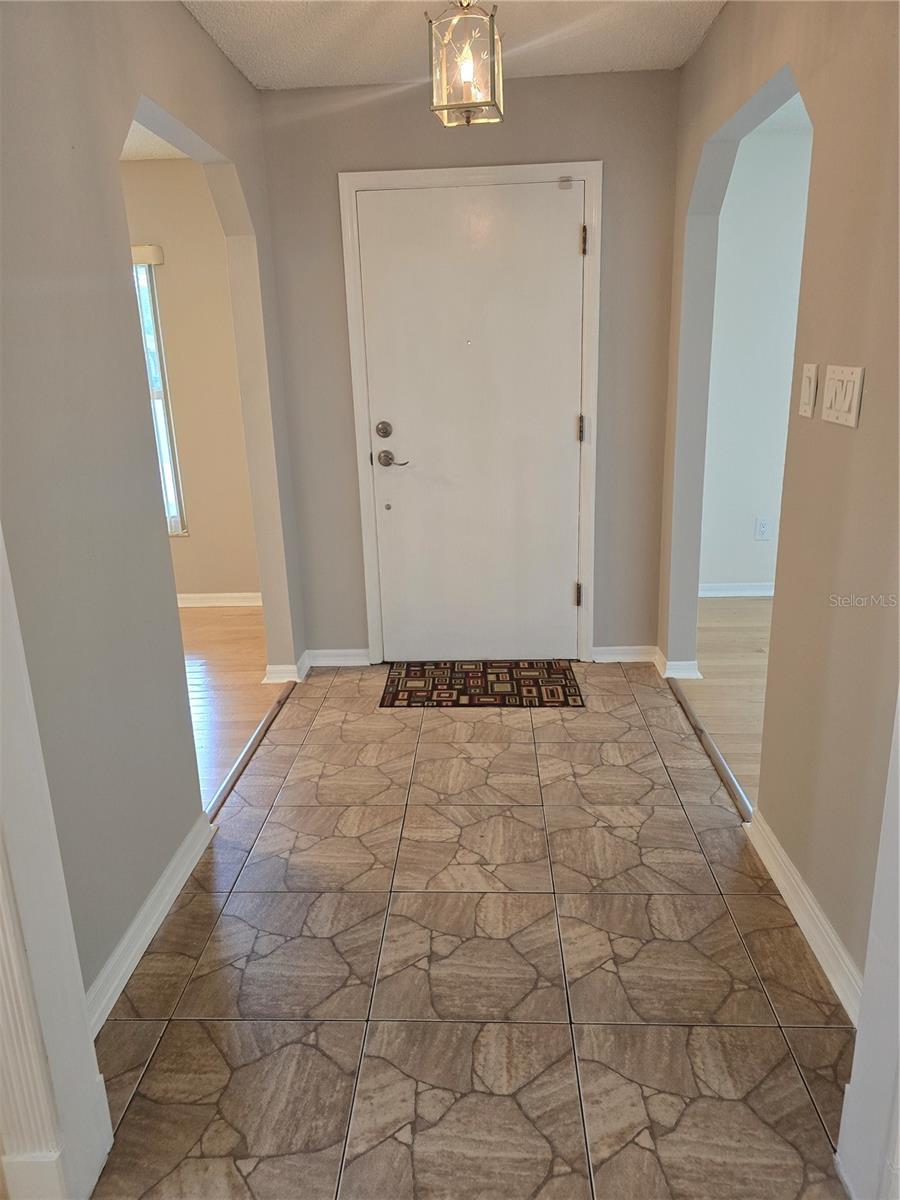 217 LONGLEAF COURT
