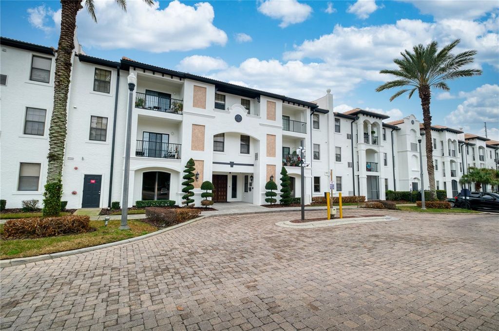 Photo of 5550 E Michigan Street #3306, Orlando, FL 32822 (MLS # O6383321)