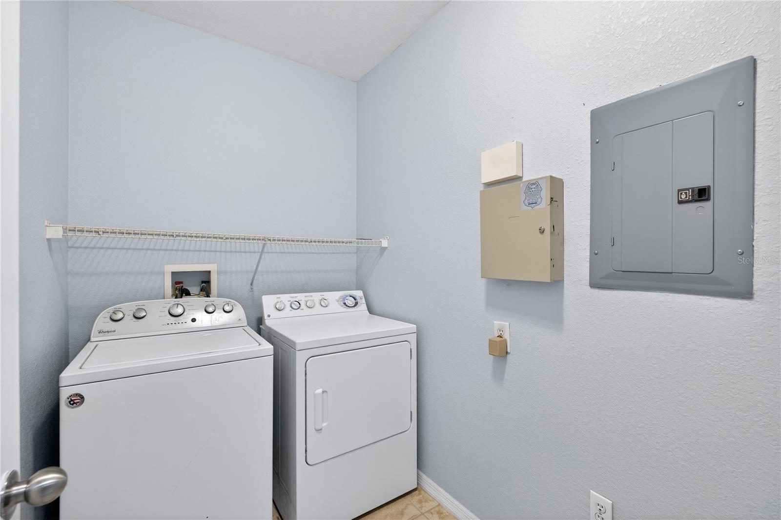 REGISTRY/MICHIGAN PARK CONDO - Residential