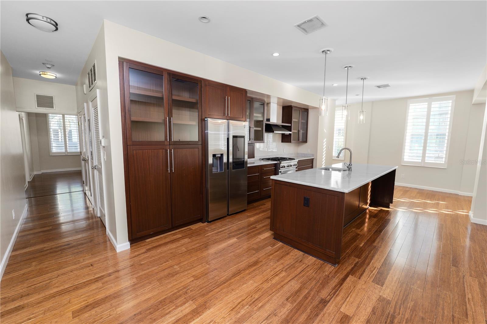 SNELL ARCADE CONDO - Residential