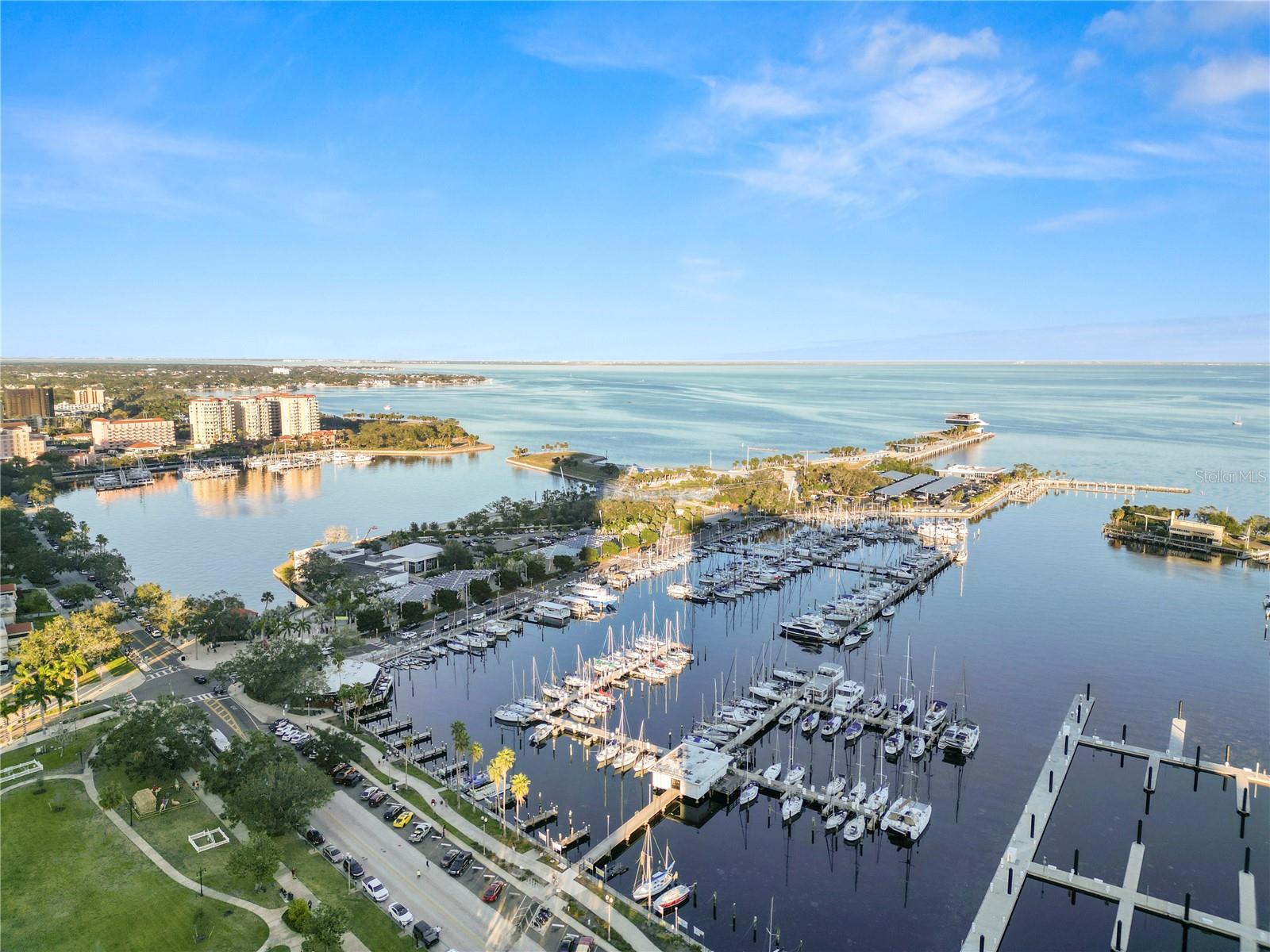 SNELL ARCADE CONDO - Residential