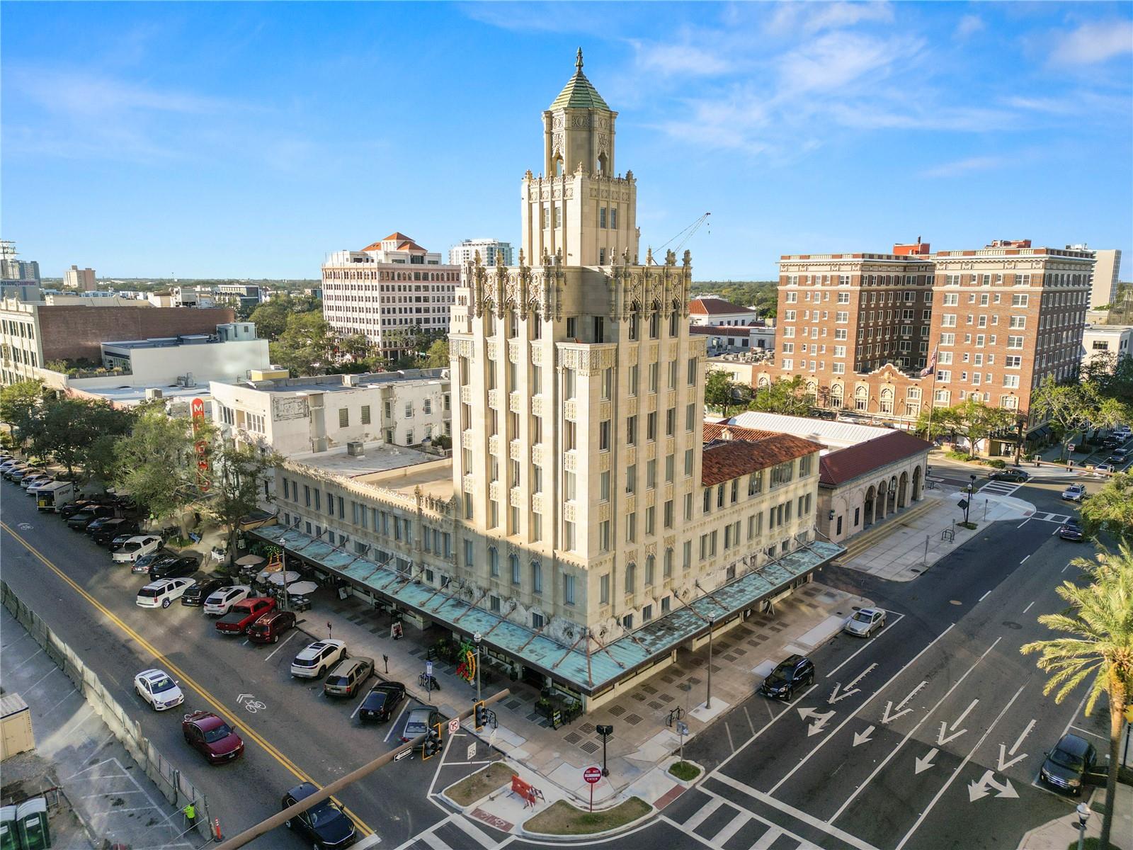 SNELL ARCADE CONDO - Residential