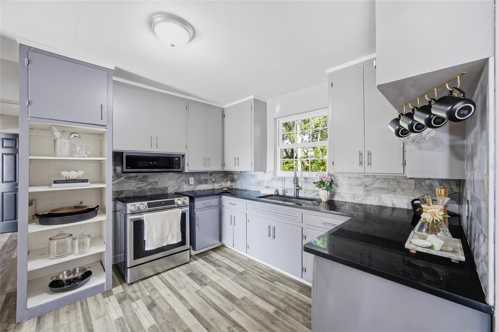 NORTHSIDE ESTATES - Residential