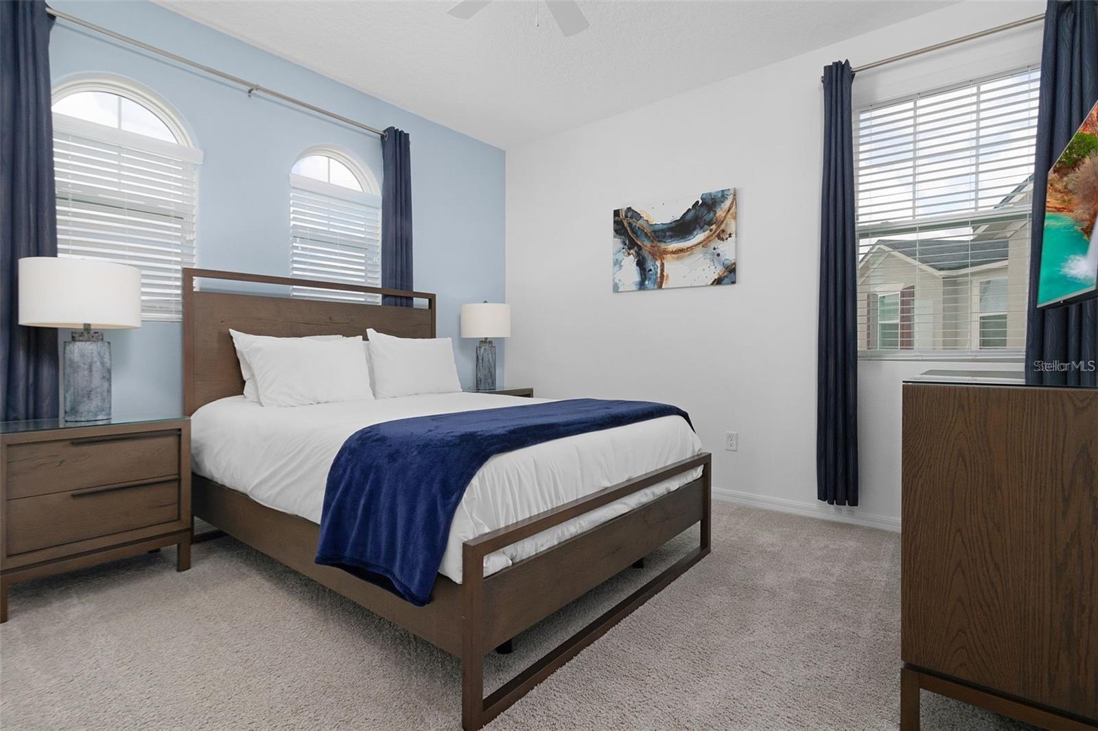 SOLARA RESIDENCE VACATION VILLAS REP - Residential