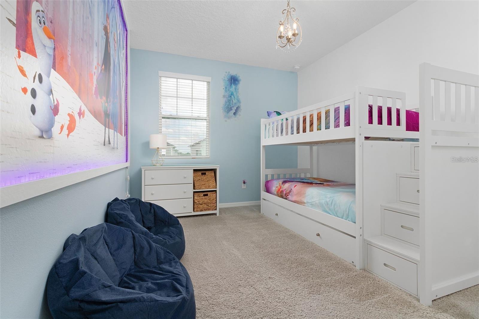 SOLARA RESIDENCE VACATION VILLAS REP - Residential