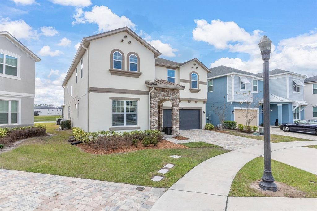 Photo of 8904 Caroline Bay Court, Kissimmee, FL 34747 (MLS # S5148270)