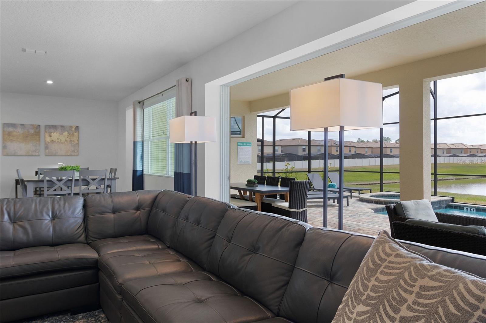 SOLARA RESIDENCE VACATION VILLAS REP - Residential