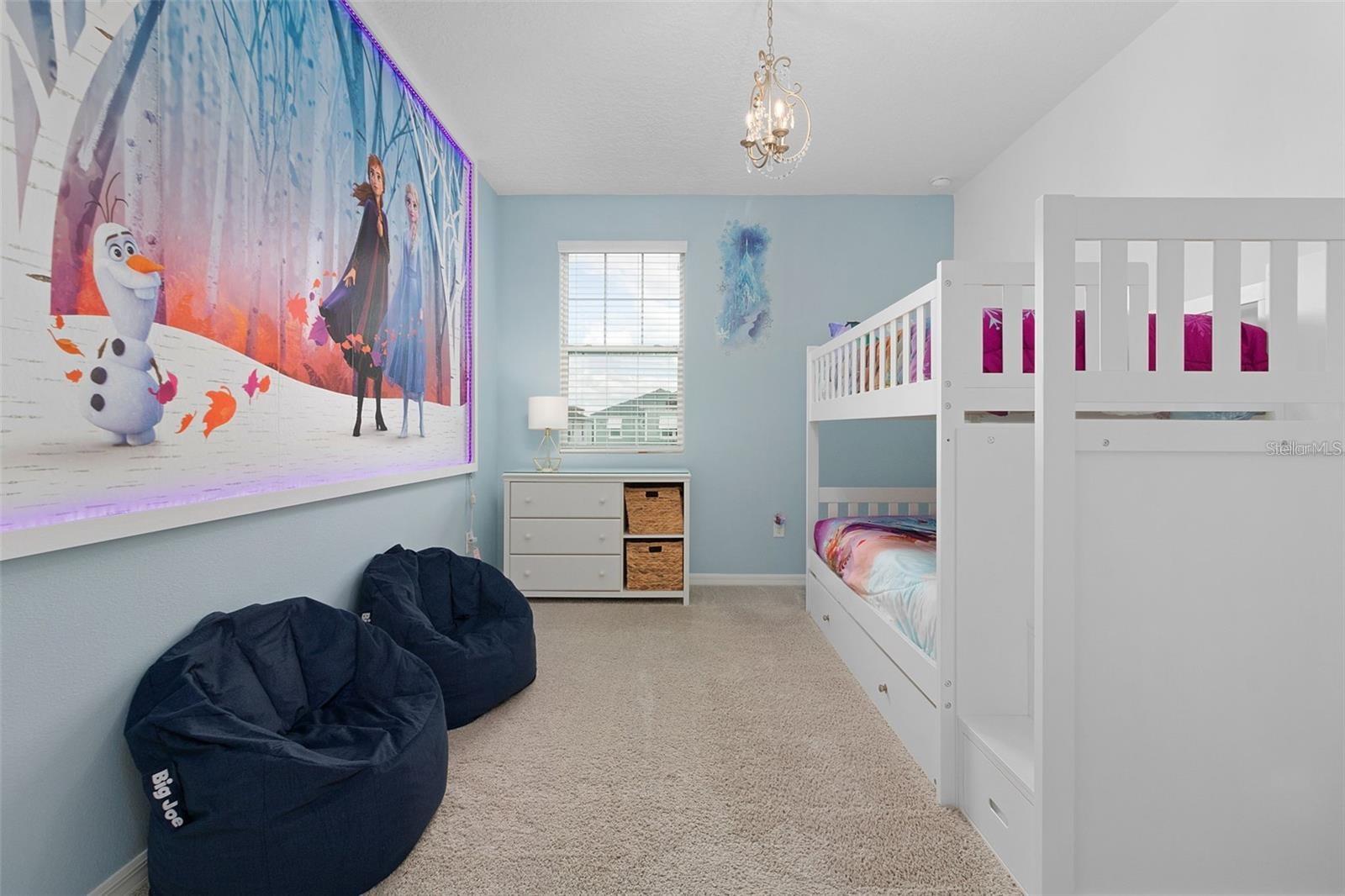 SOLARA RESIDENCE VACATION VILLAS REP - Residential