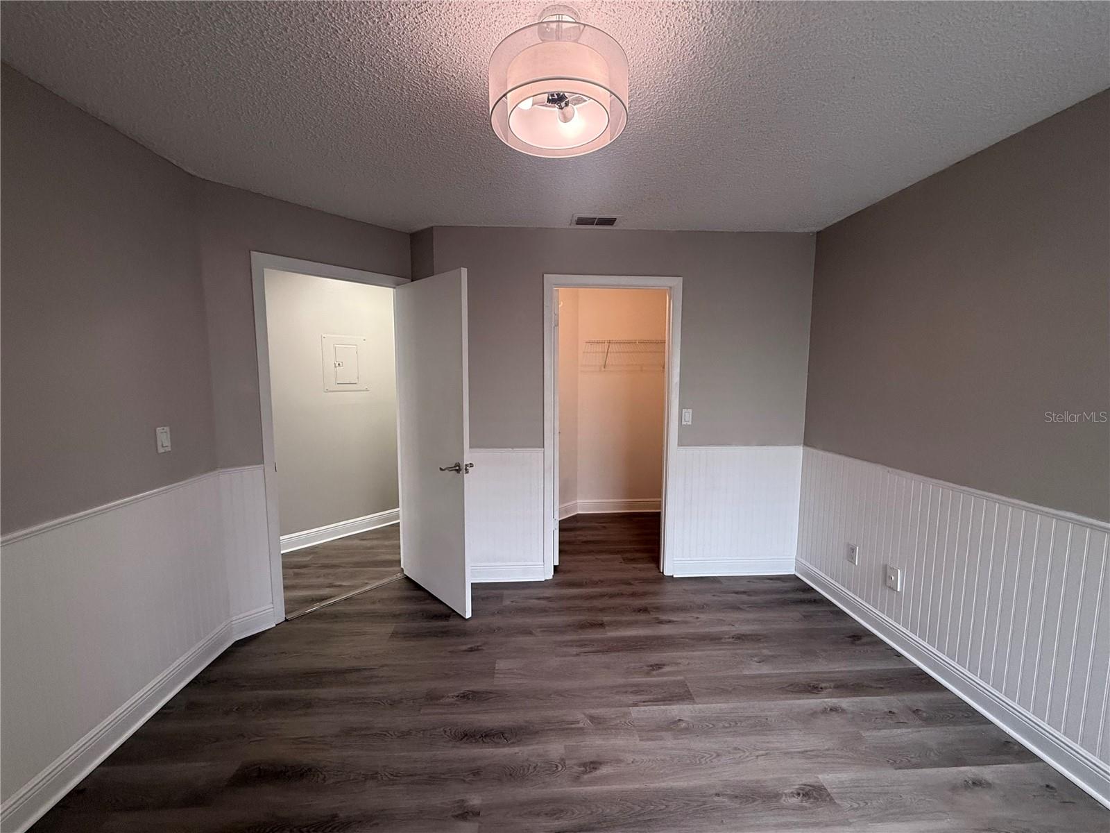 REGENCY PARK AT LAKE MARY A CONDO - Residential