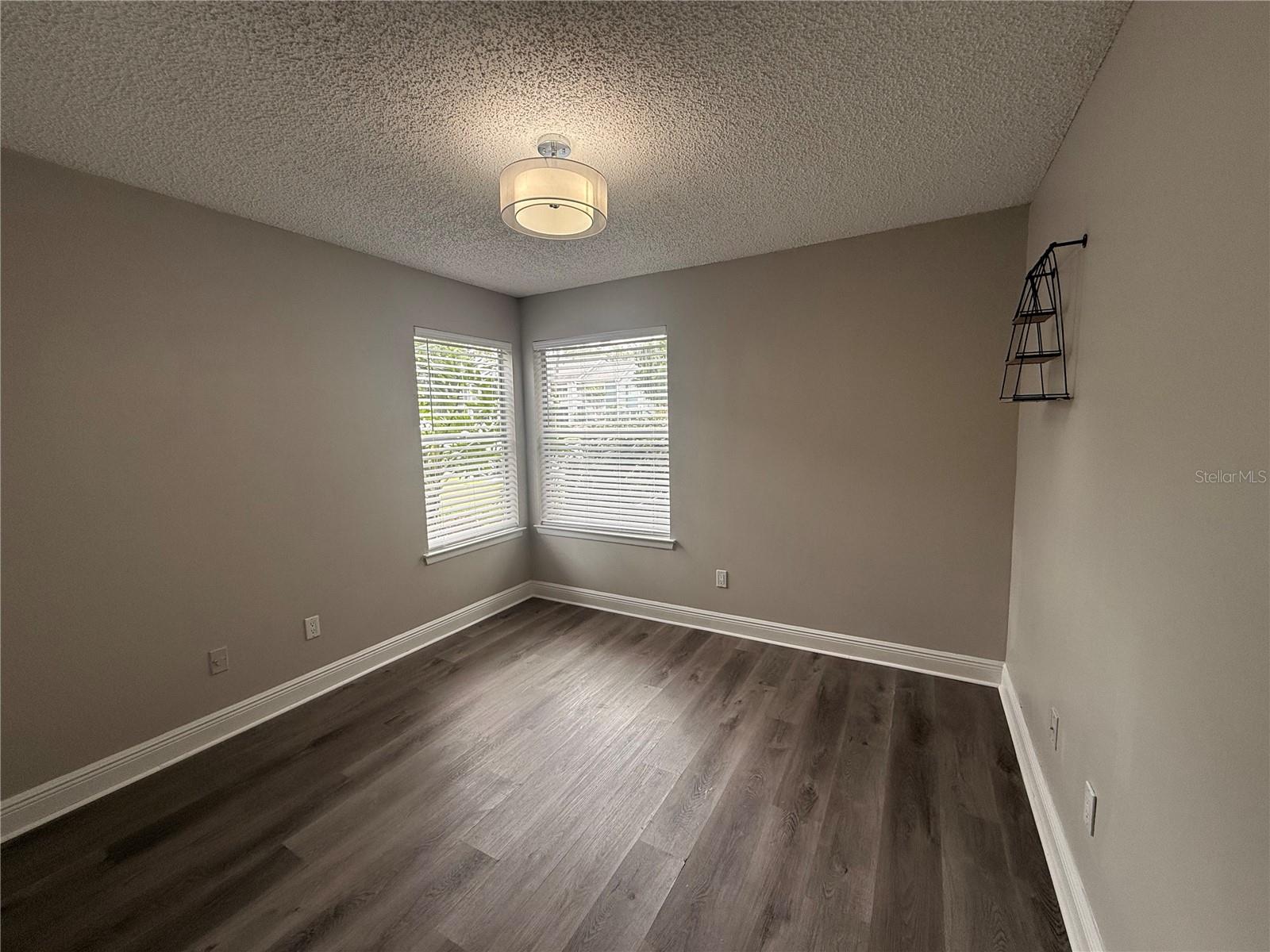 REGENCY PARK AT LAKE MARY A CONDO - Residential