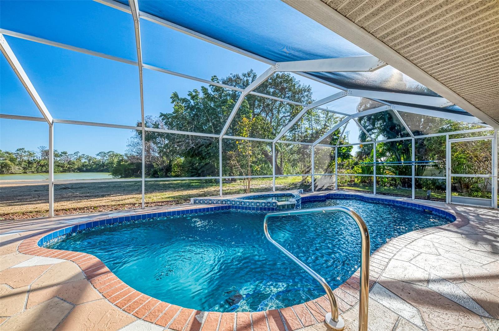 ROTONDA WEST BROADMOOR - Residential