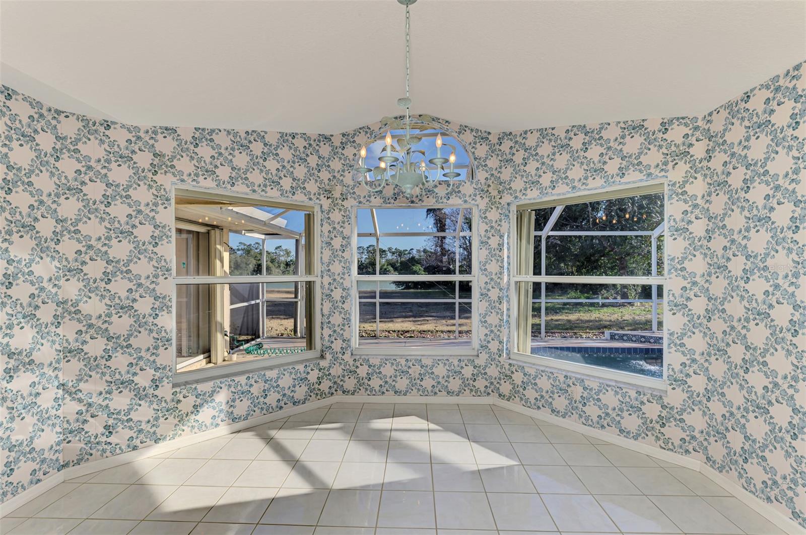 ROTONDA WEST BROADMOOR - Residential