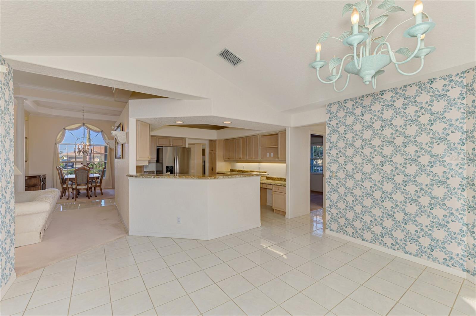 ROTONDA WEST BROADMOOR - Residential