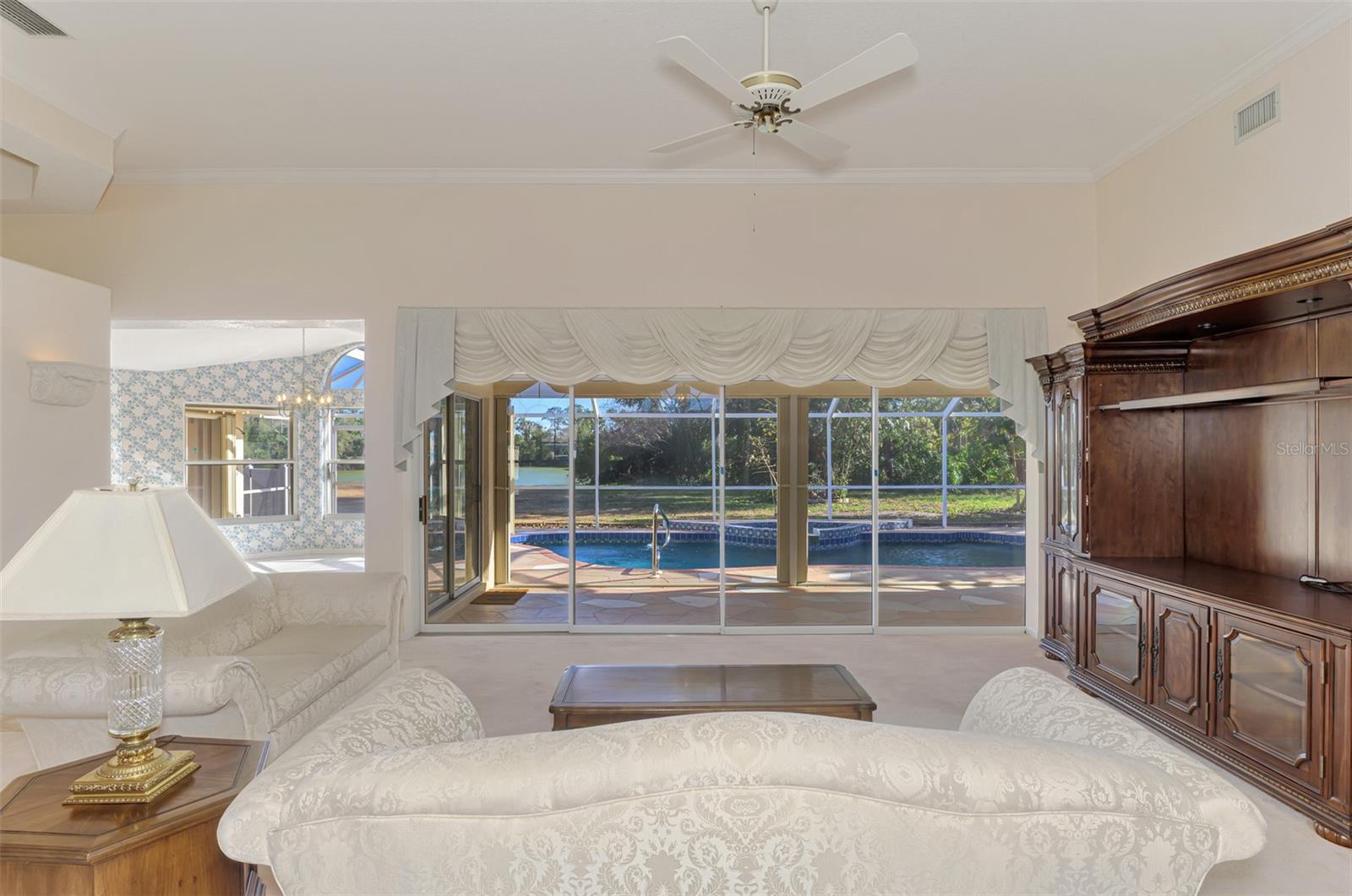 ROTONDA WEST BROADMOOR - Residential