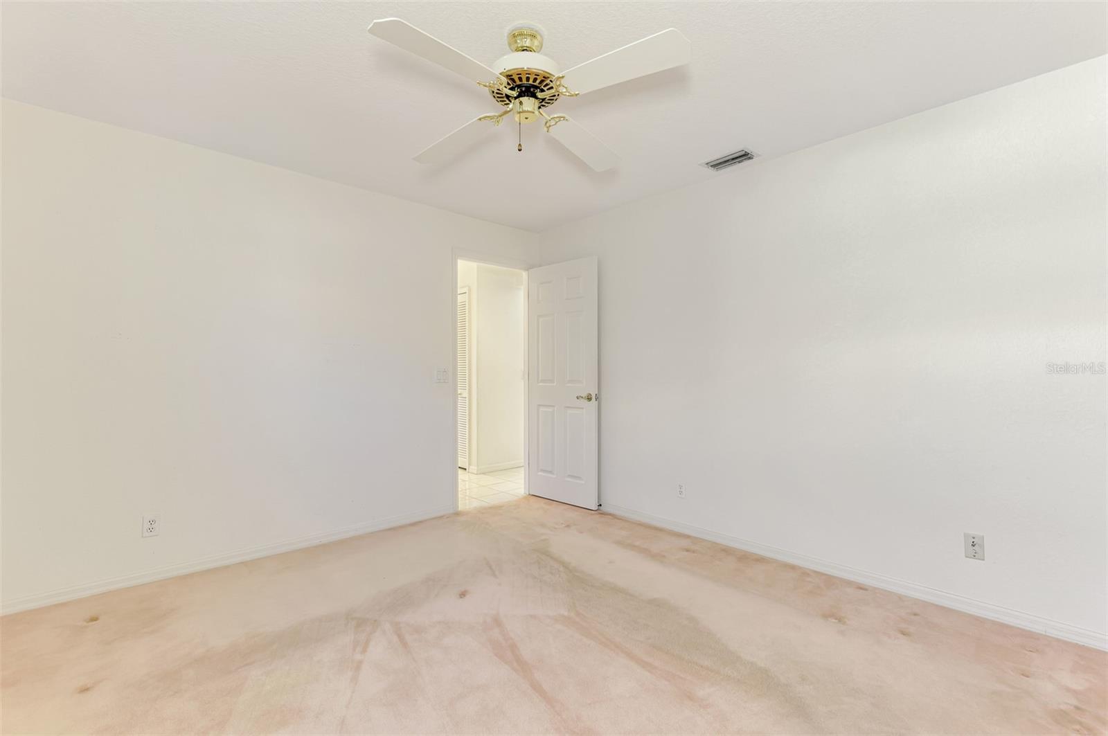 ROTONDA WEST BROADMOOR - Residential