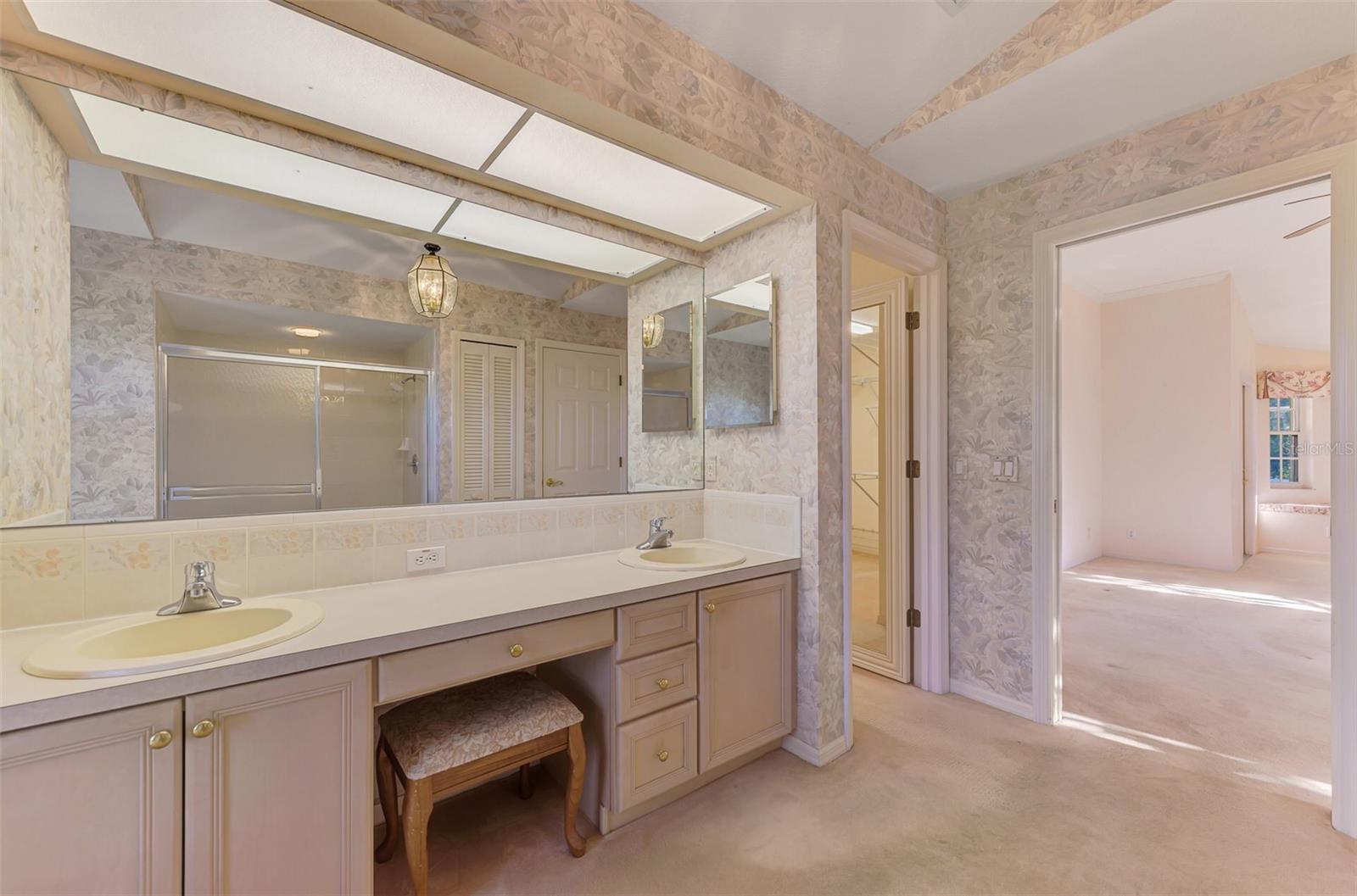 ROTONDA WEST BROADMOOR - Residential