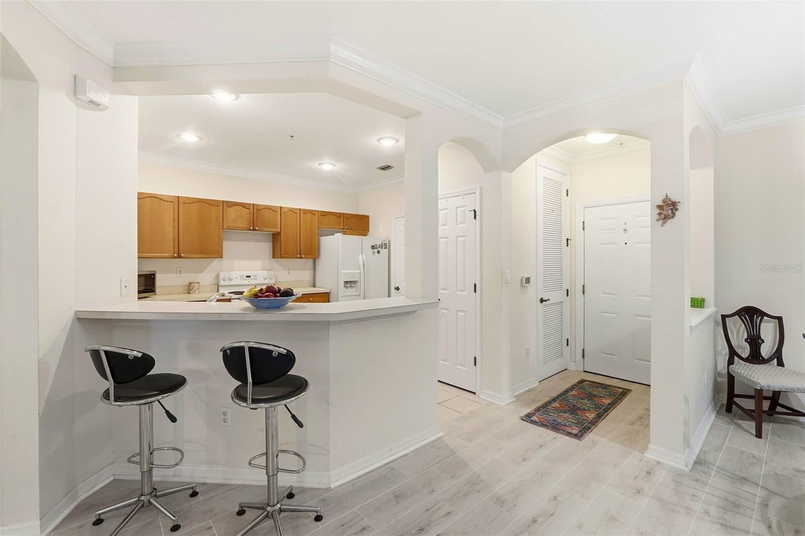 LAKESIDE AT LAKES OF WINDERMERE CONDO PH 3 - Residential Lease