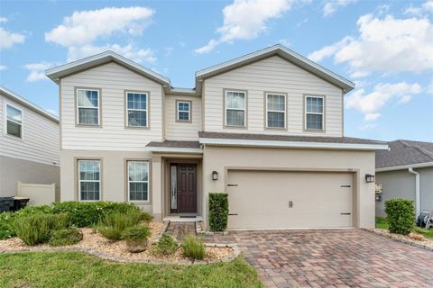 Photo of 392 Summer Squall Road, Davenport, FL 33837 (MLS # TB8422691)