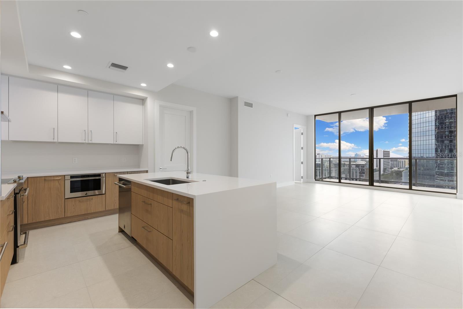 ART HOUSE - Residential