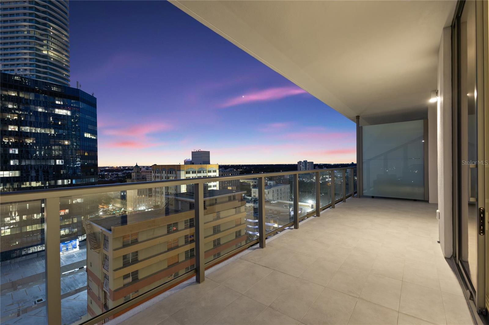 235 1ST AVENUE S 1407