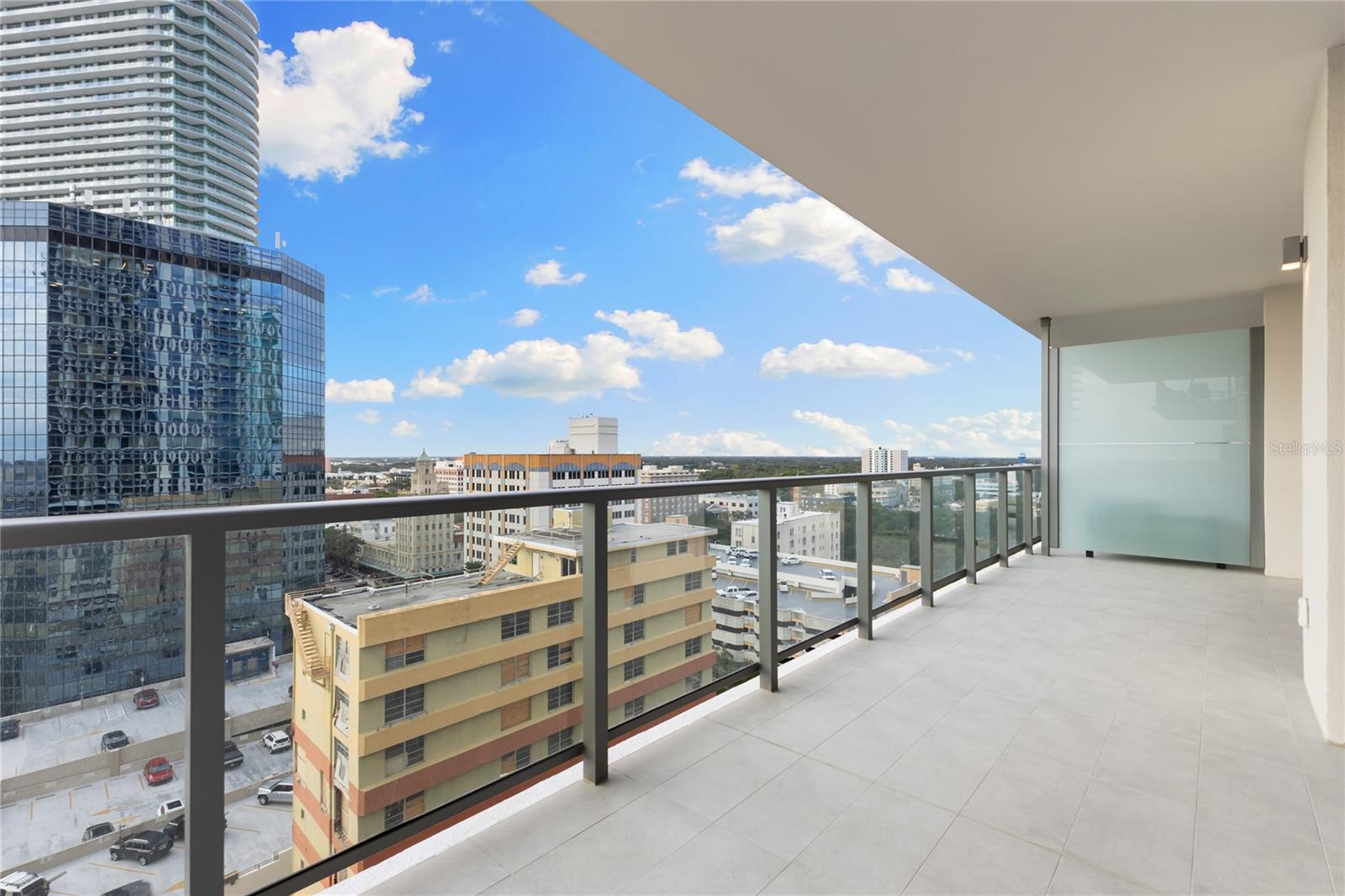 ART HOUSE - Residential