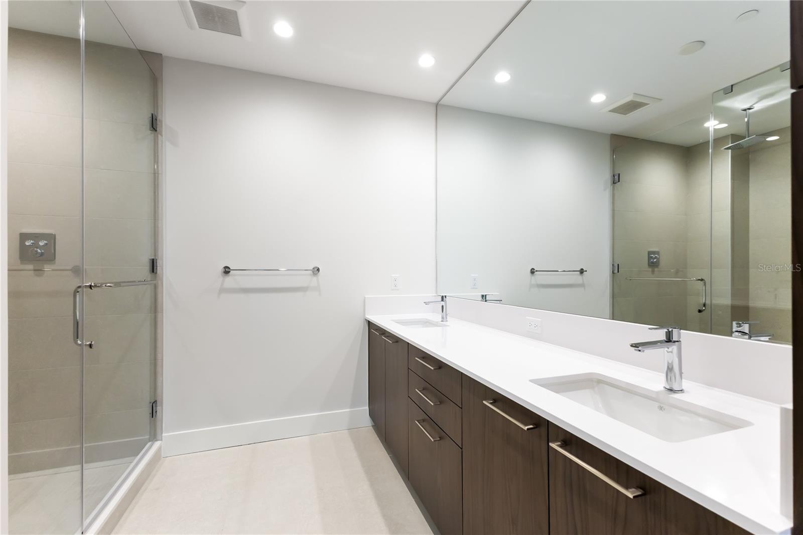 ART HOUSE - Residential