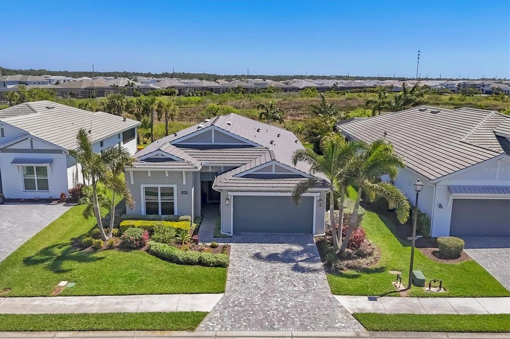 Photo of 17675 Azul Drive, Lakewood Ranch, FL 34202 (MLS # A4646823)