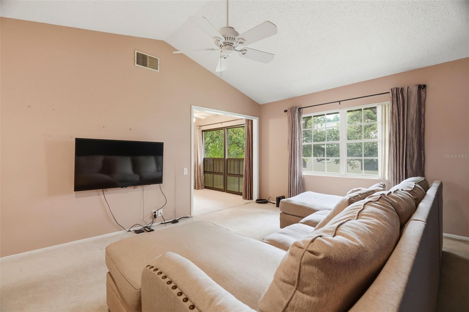 5265 E BAY DRIVE 723