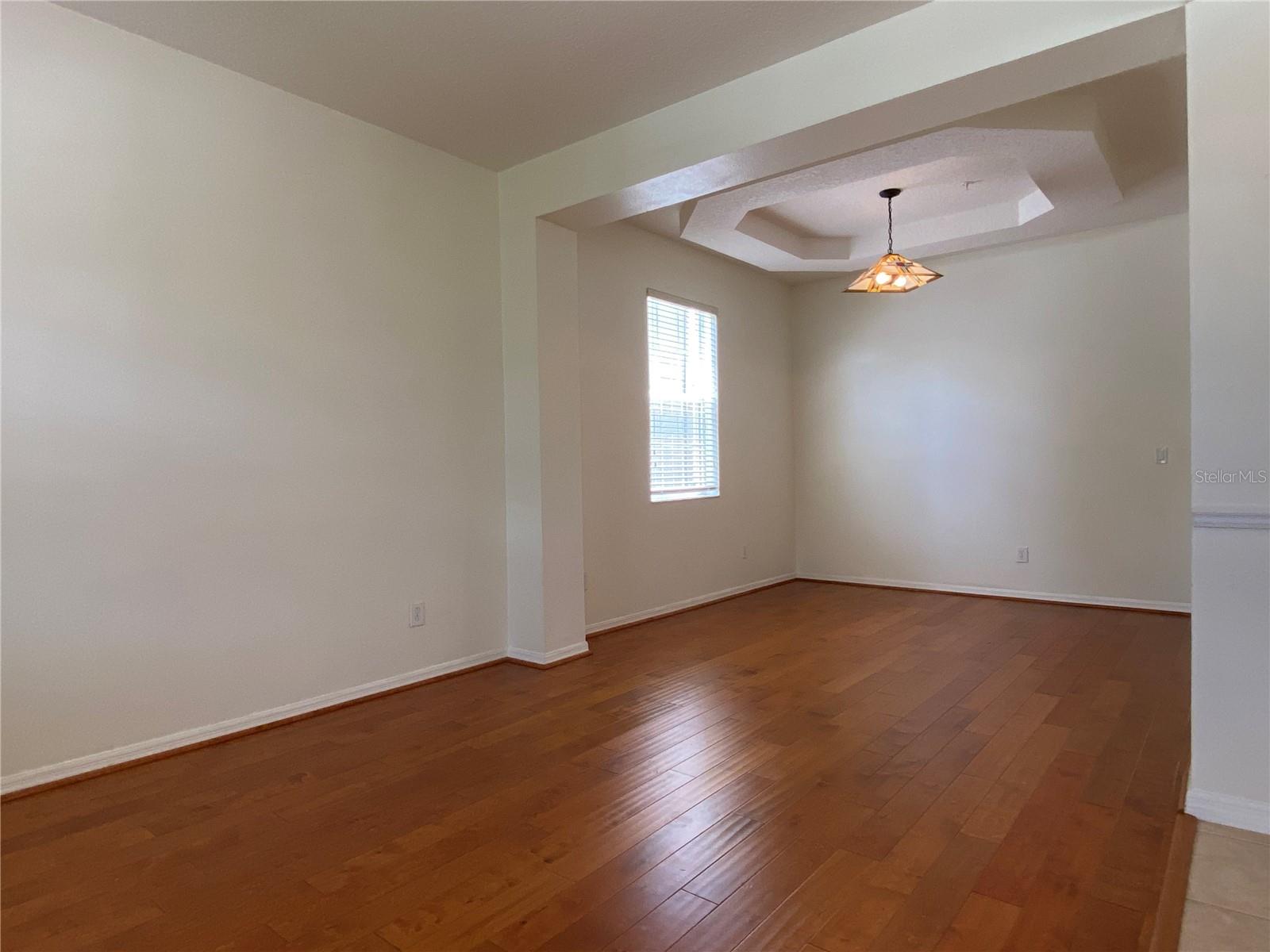 PARK NBRHD 05 - Residential Lease