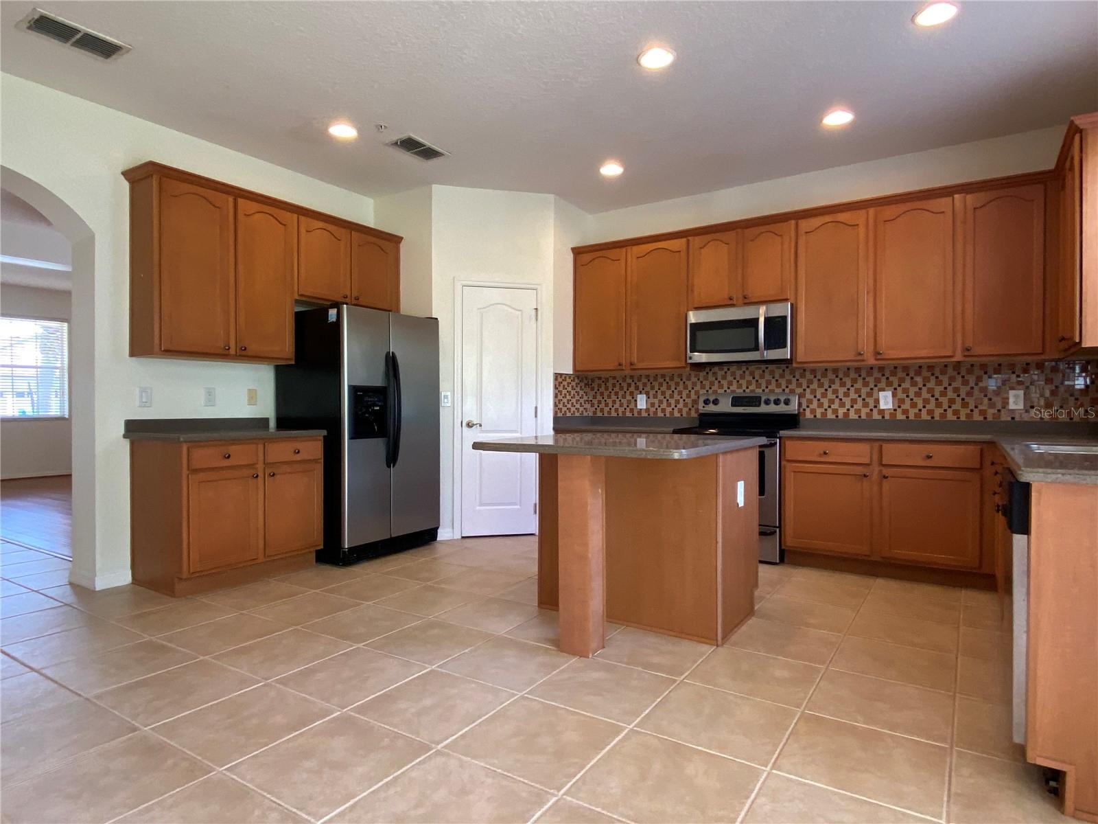 PARK NBRHD 05 - Residential Lease