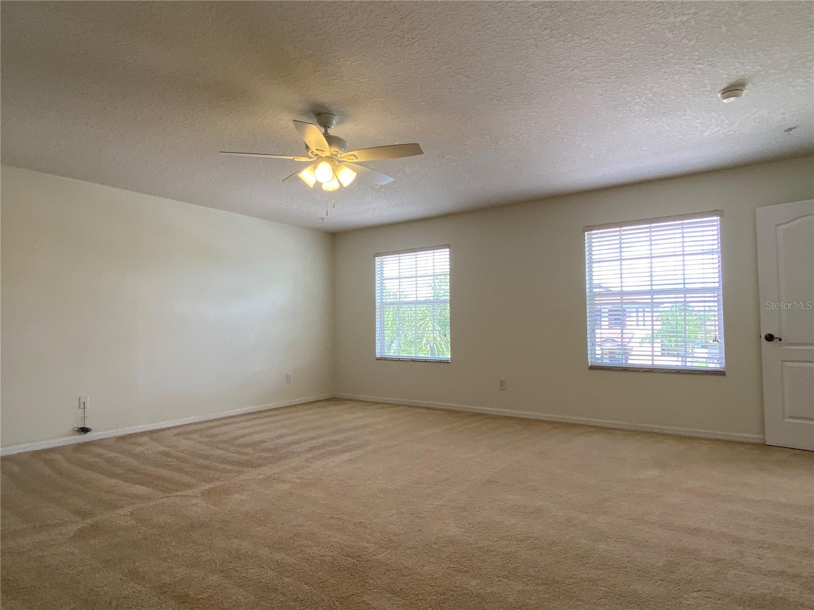 PARK NBRHD 05 - Residential Lease