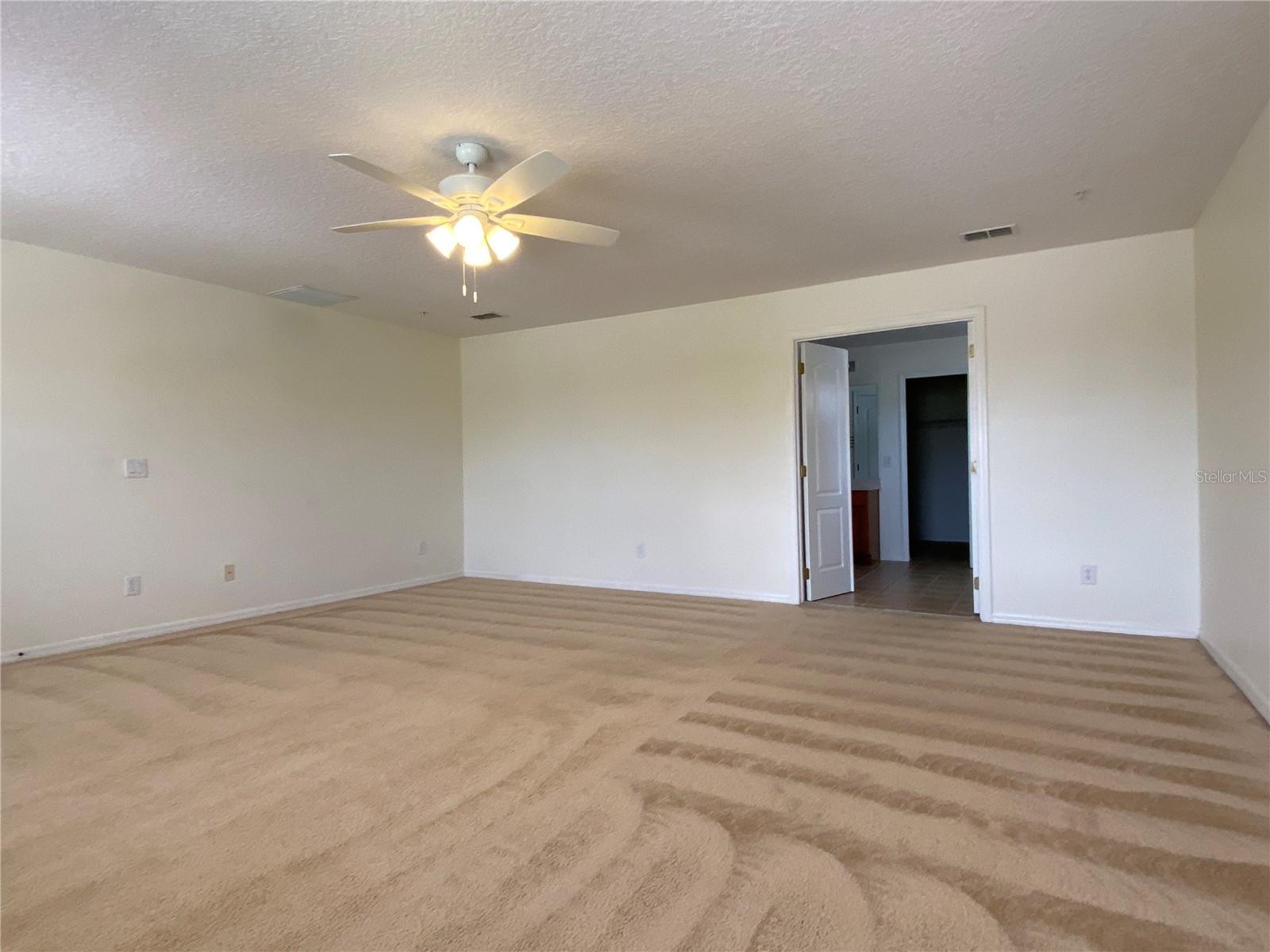 PARK NBRHD 05 - Residential Lease