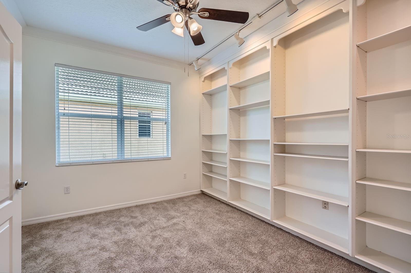 STONEYBROOK AT HERITAGE HARBOUR D-1 - Residential