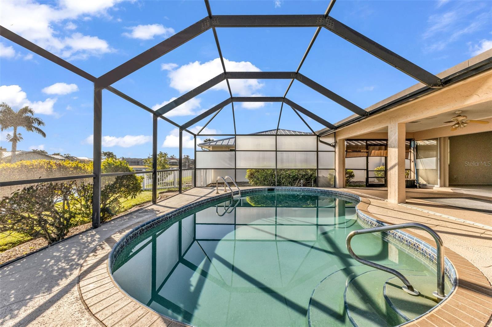 PUNTA GORDA ISLES SEC 14 - Residential