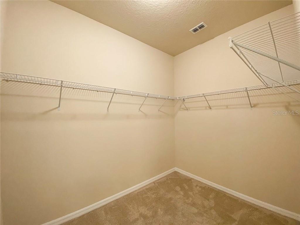 WATERLEIGH PH 2C-1 - Residential Lease