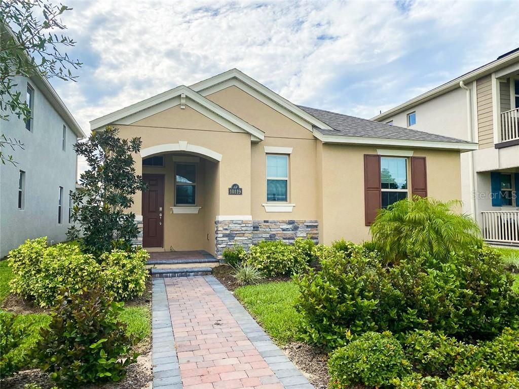Photo of 10119 Audubon Trace Alley, Winter Garden, FL 34787 (MLS # O6356006)